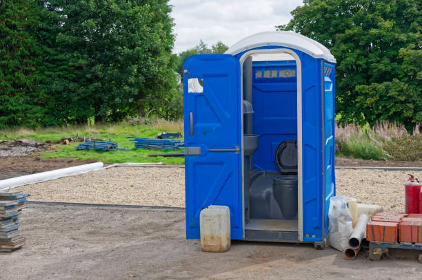 Types of Portable Toilets We Offer in Meadow Woods, FL